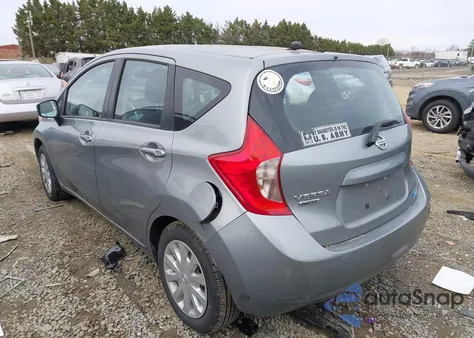 2015 Nissan Versa Note S (Sr)/S Plus/Sl/Sr/Sv z USA, uszkodzony, nr VIN 3N1CE2CP5FL414697